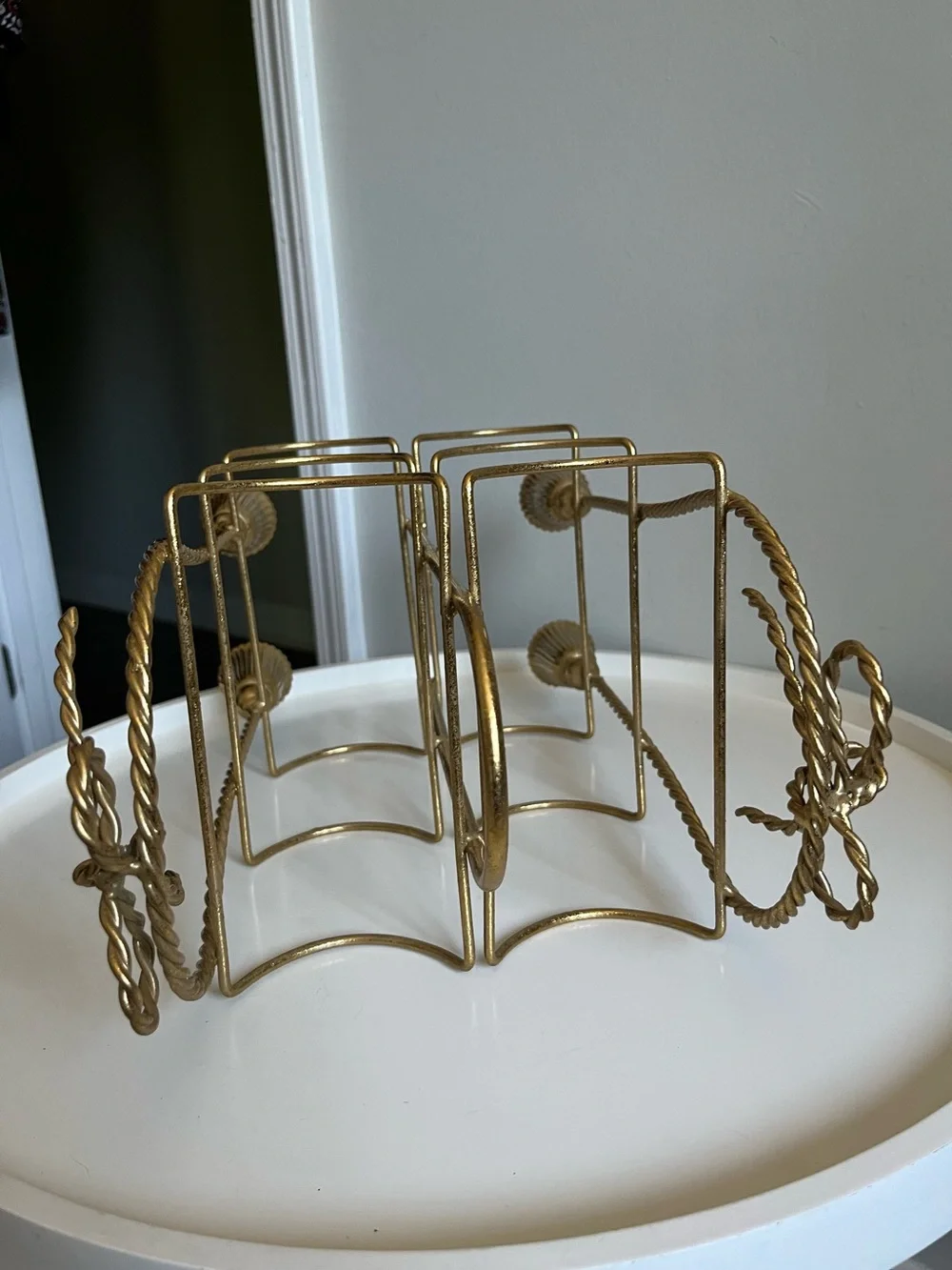 Gold Bow & Tassel Twisted Rope Design Metal Tabletop 6 Wine Bottle Holder